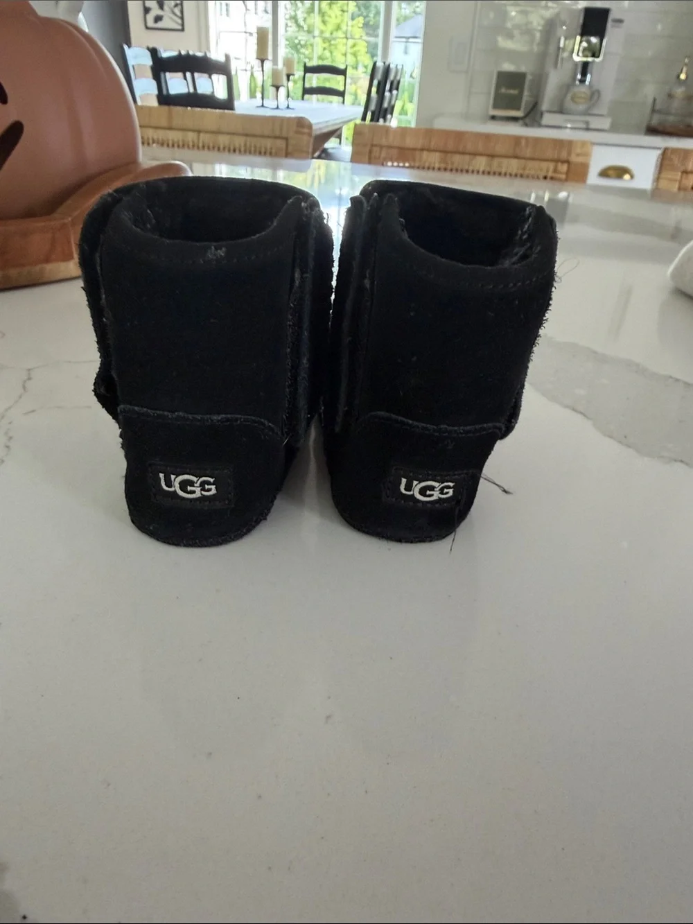 UGG soft black